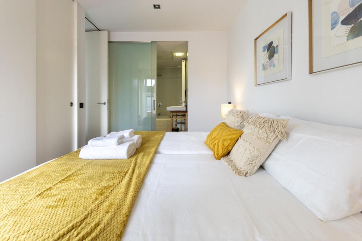 Apartamento Temporary 3-bedroom Duplex In Downtown Bas15 *