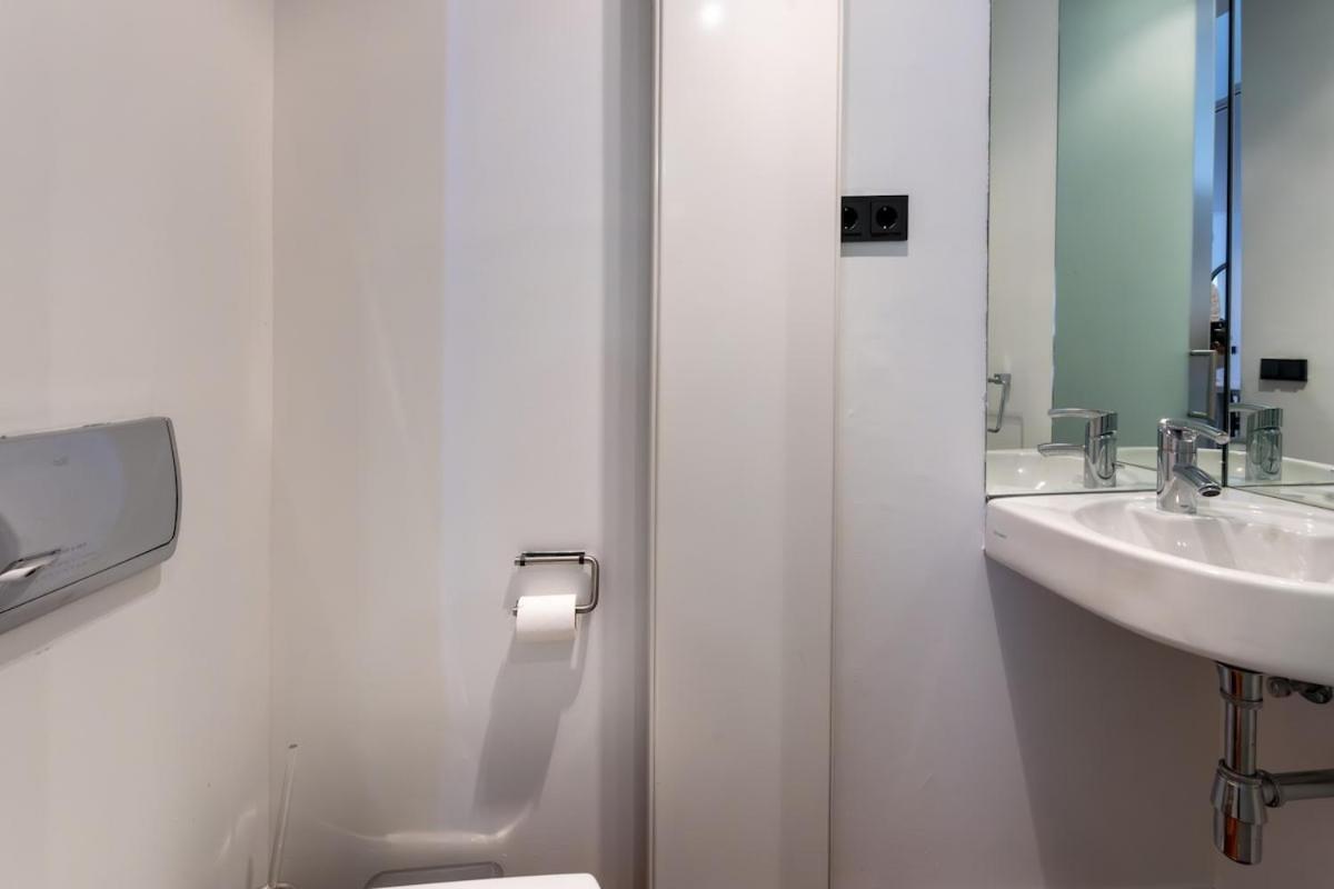 Temporary 3-bedroom Duplex In Downtown Bas15 Apartamento