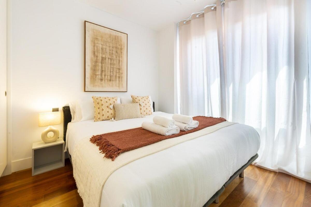 Temporary 3-bedroom Duplex In Downtown Bas15 *